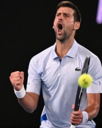 乐鱼网官网-德约澳网首秀意外陷入苦战 手腕成11冠最大隐忧？