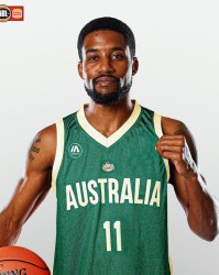 乐鱼官方-重磅加盟！3冠王+5届MVP正式归化！中国男篮，更难了啊！