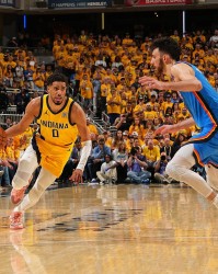 戴格诺特：霍姆格伦外线防守非常出色 换防能力也很突出