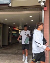 乐鱼网官网-备战沙超杯！利雅得胜利晒在中国香港训练视频