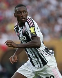 意媒：尤文和巴黎就穆阿尼达成协议，1000万欧租借+4500万买断